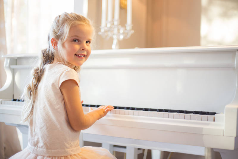 What is the Best Age to Start Piano Lessons?